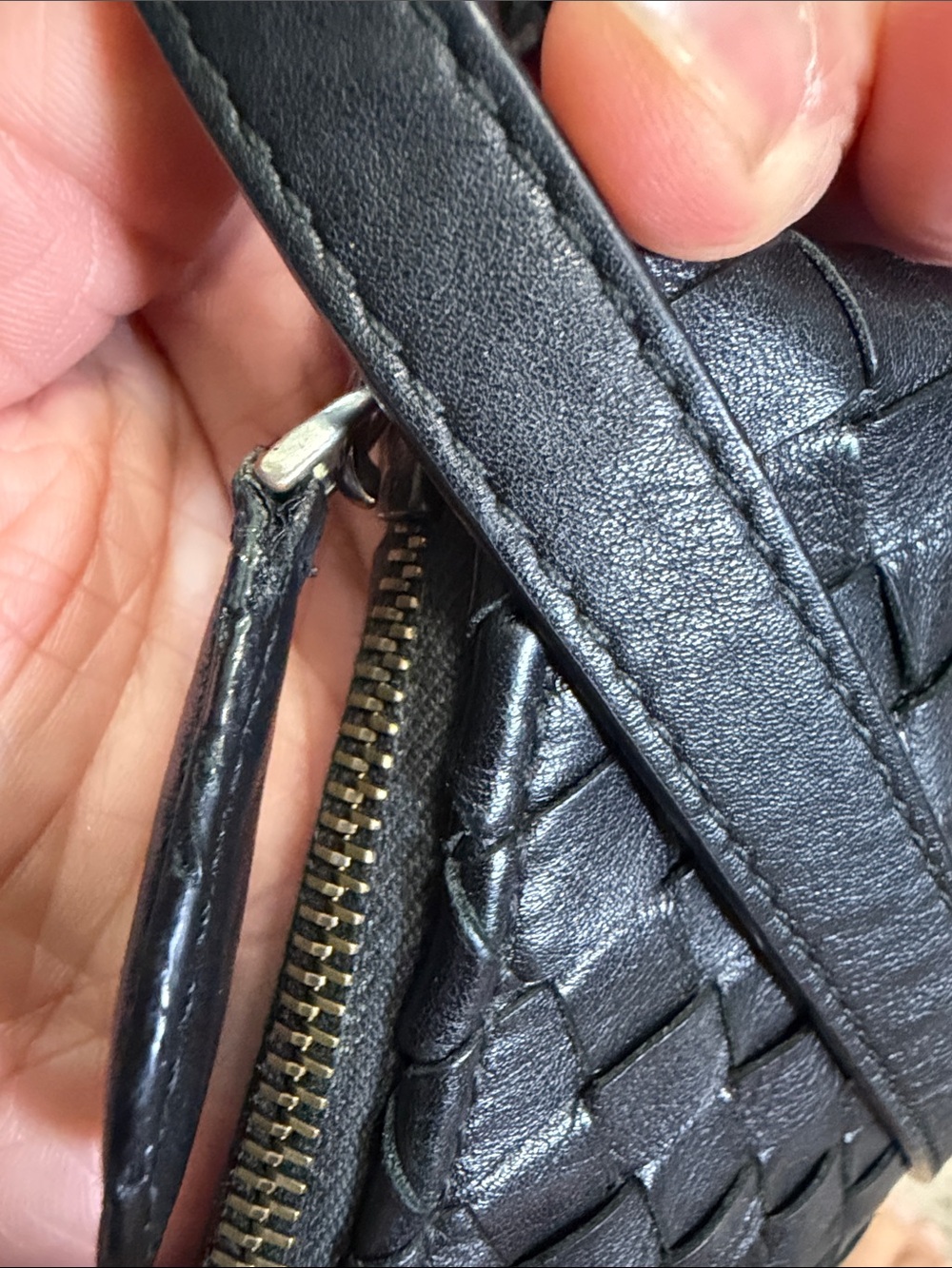 Bottega crossbody bag - Picture 3 of 8